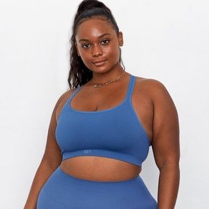 SET ACTIVE Sculptflex Box X bra in Crisp